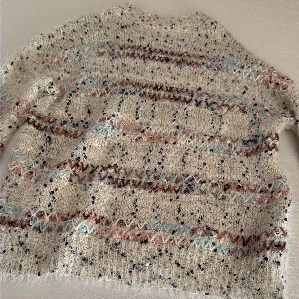Anthropologie Textured Knit Sweater in Cream and pink small